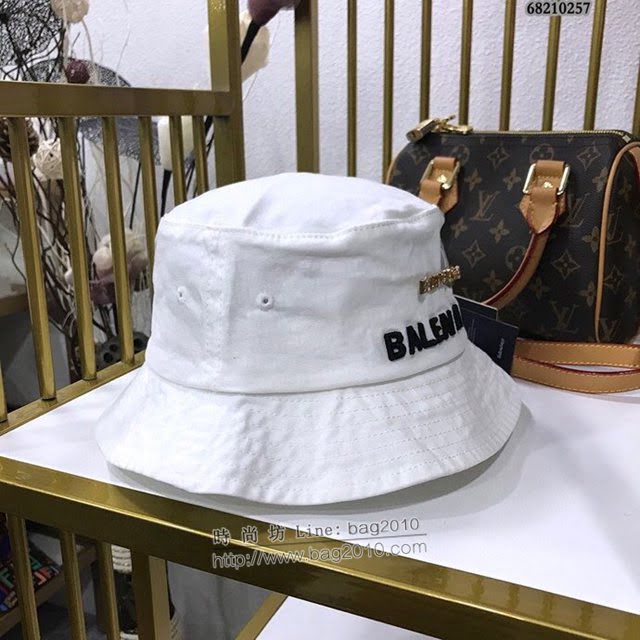 Balenciaga男女同款帽子 巴黎世家2021新款長標簡約風漁夫帽遮陽帽  mm1437